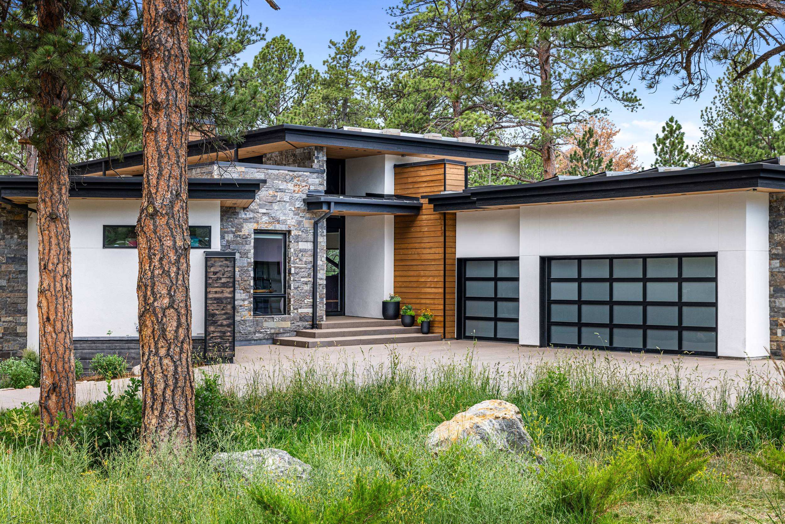 Landscape Maintenance Packages in Colorado Springs, CO